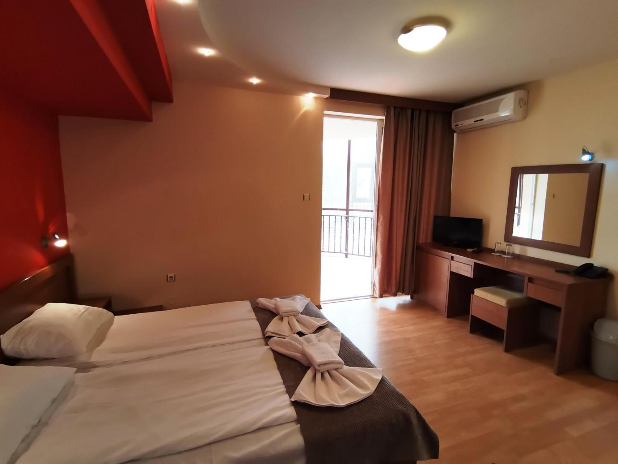 Hotel Paris Relax Zone Μπαλτσίκ Εξωτερικό φωτογραφία