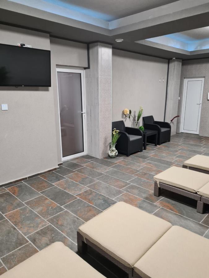 Hotel Paris Relax Zone Μπαλτσίκ Εξωτερικό φωτογραφία